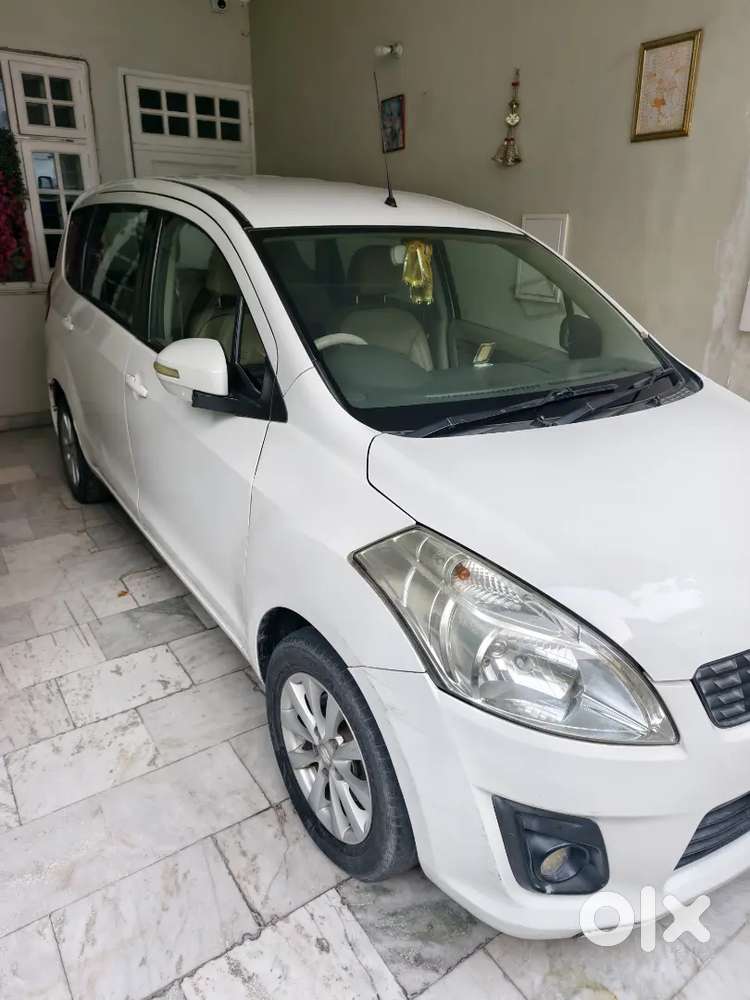 Ertiga Diesel 2013 , Bank Officer Sparingly Driven