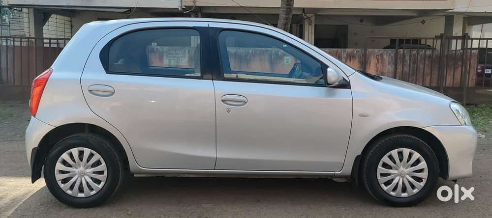 Toyota Etios Liva G, 2011, Petrol