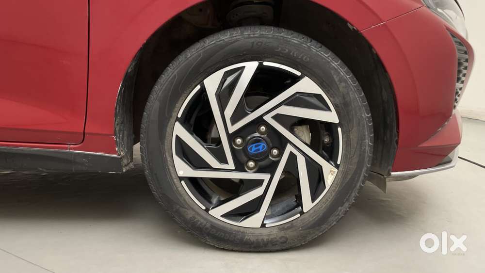 Hyundai New I20 1.2 Asta (o) Ivt, 2024, Petrol