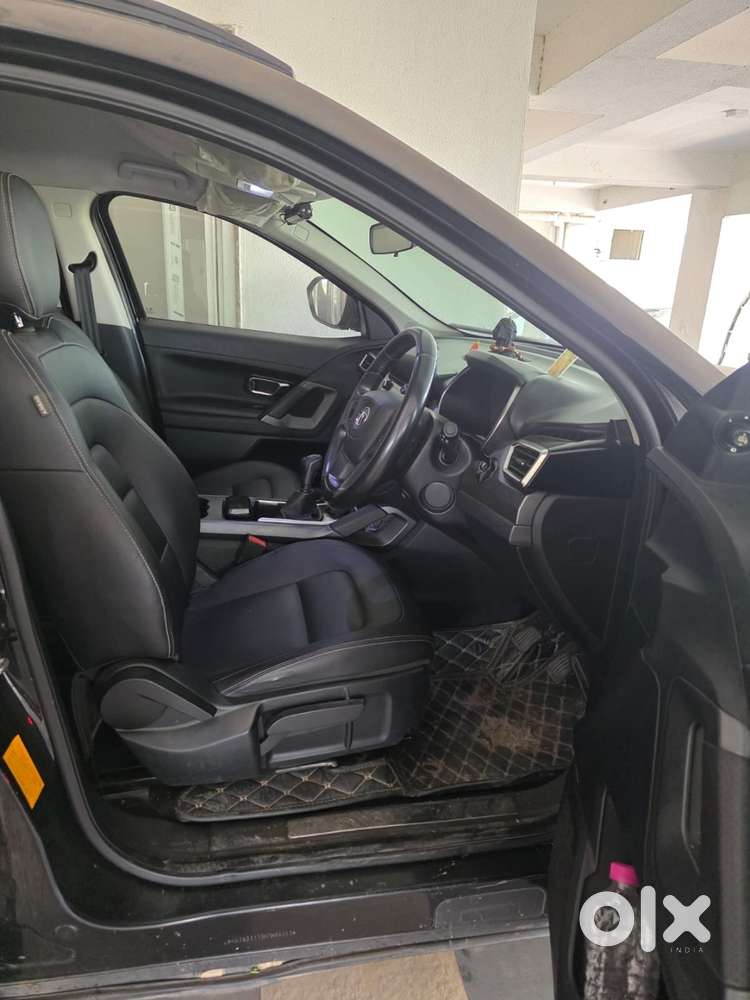 Tata Harrier Top Model  2019-20  Diesel Manual  Black  No Accident