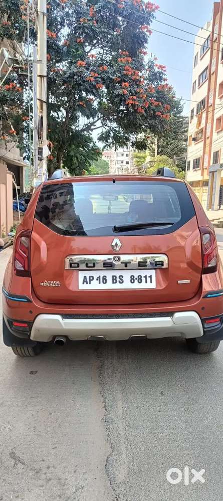 Renault Duster 2017 Diesel 120000 Km Driven
