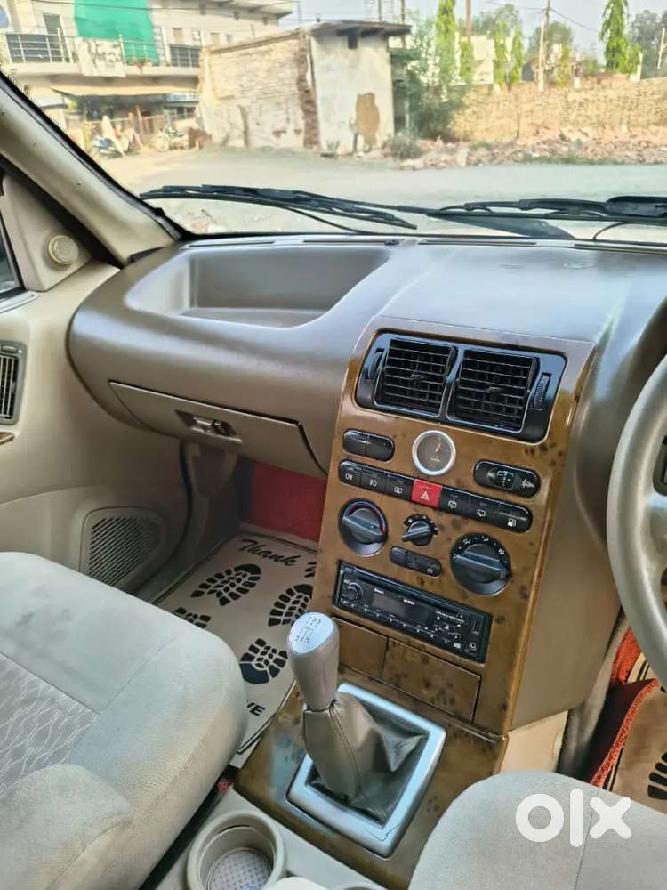 Tata Safari 2014