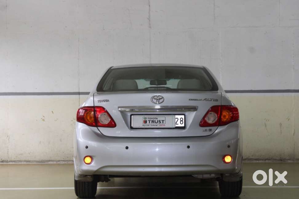 Toyota Corolla Altis G, 2011, Petrol