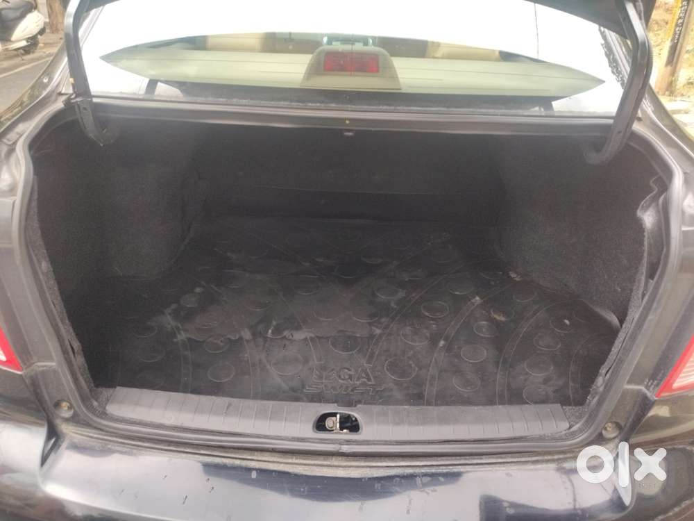 Maruti Suzuki Sx4 Zxi, 2011, Petrol