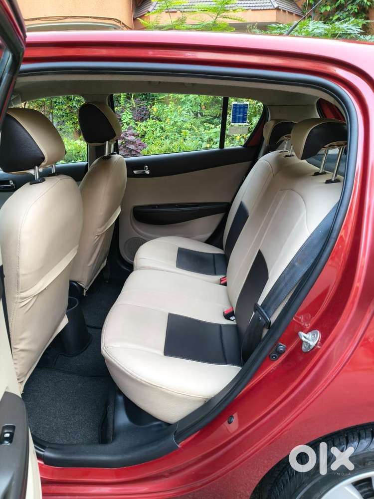 Hyundai I20 Sportz Plus, 2014, Petrol