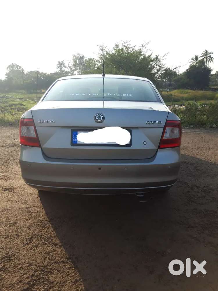 Skoda Rapid Elegance 2012