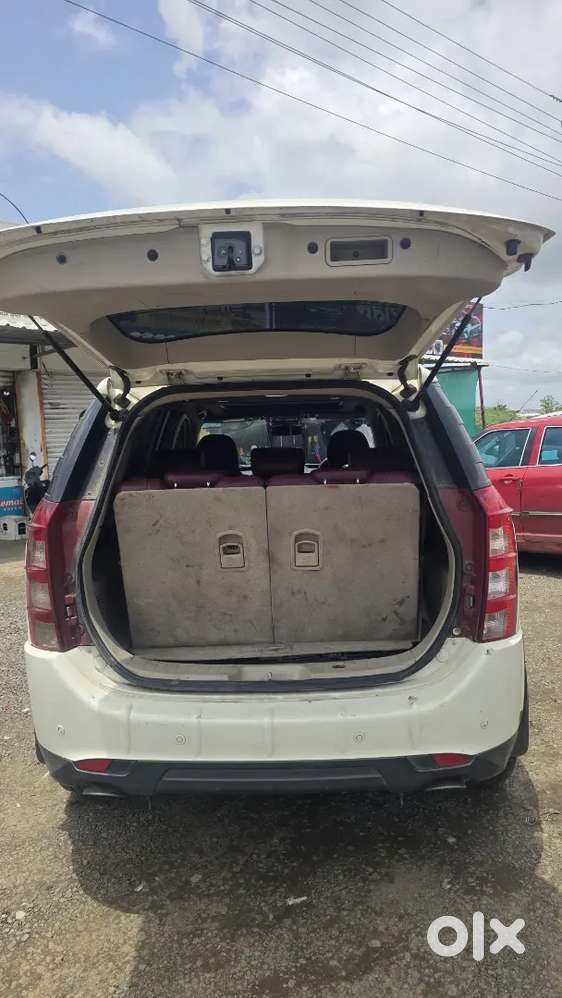 Mahindra Xuv500 2wd 2015