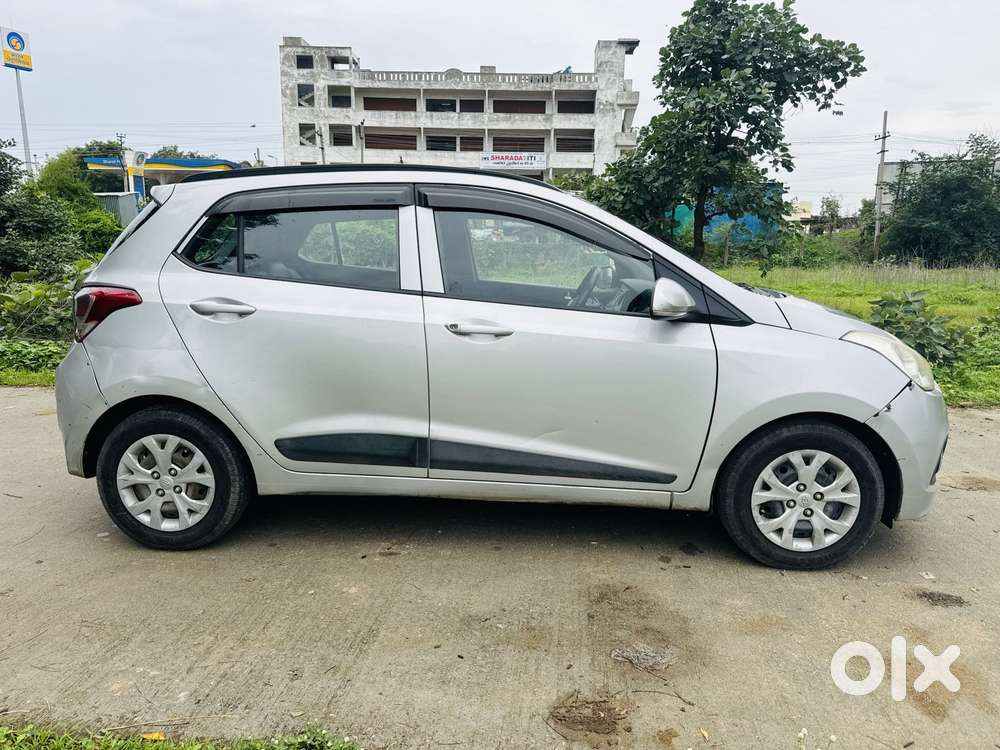 Hyundai Grand I10 1.2 Crdi Sportz Option, 2017, Diesel