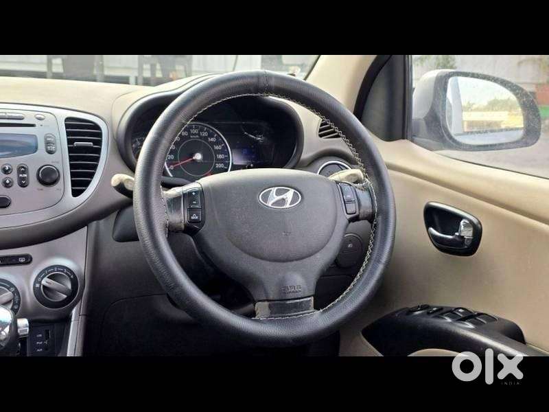 Hyundai I10 Asta Sunroof At, 2011, Petrol