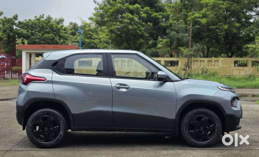 Tata Punch Accomplished Amt, 2021, Petrol