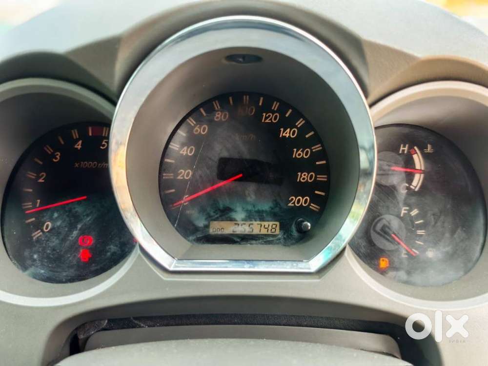 Toyota Fortuner 2011-2016 4x4 Mt, 2011, Diesel