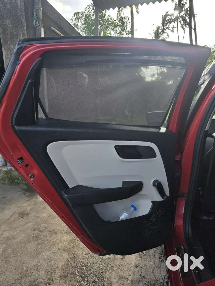 Tata Altroz 2022 Petrol 24555 Km Driven