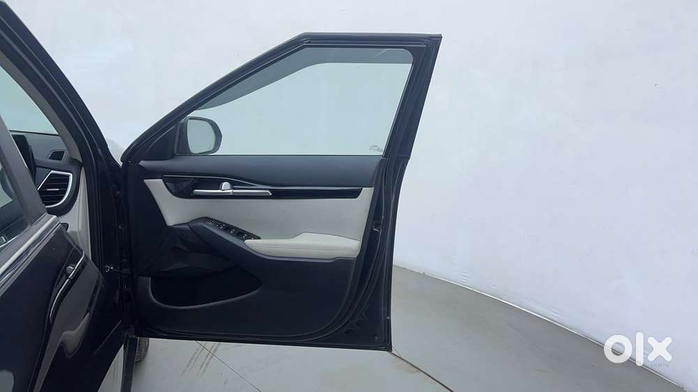 Kia Seltos 1.5 Htx At Petrol, 2023, Petrol