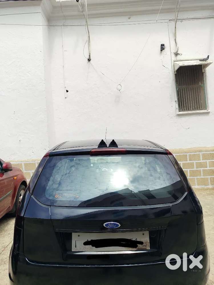 Ford Figo Diesel Zxi 2011