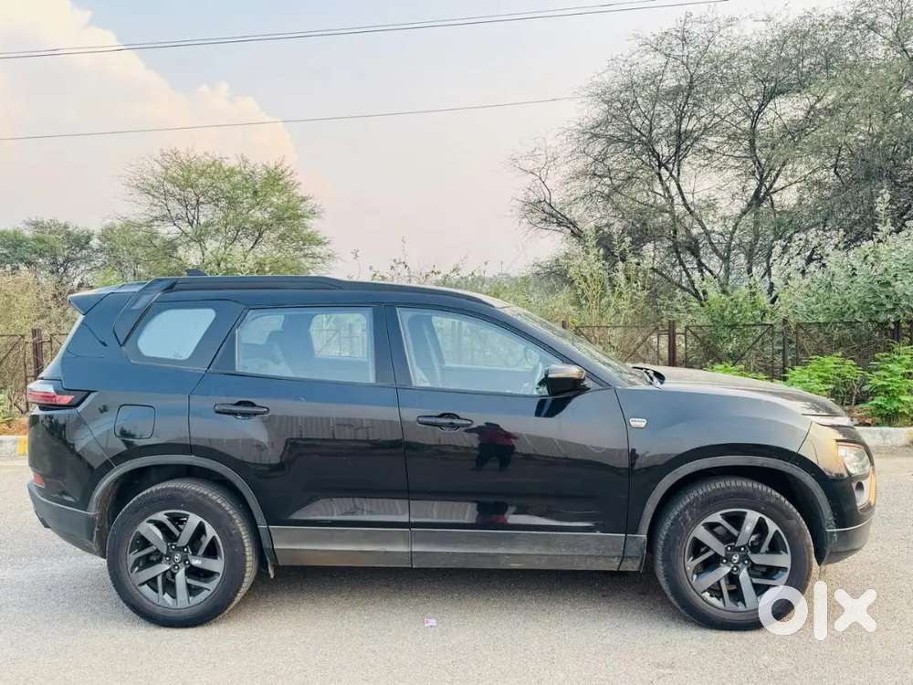 Tata Safari Xza Black Edition