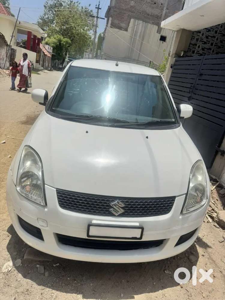 Maruti Suzuki Swift Dzire 2013