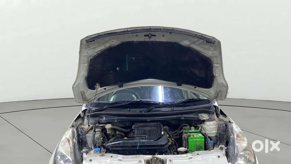 Maruti Suzuki Swift Dzire 1.2 Vxi Bsiv, 2016, Cng & Hybrids