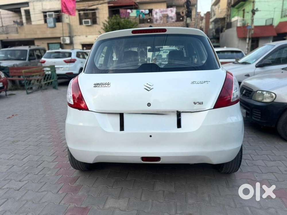 Maruti Suzuki Swift 2015