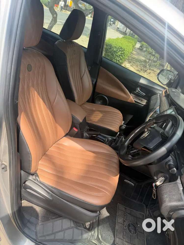 Toyota Innova Crysta 2016 Diesel 137000 Km Driven