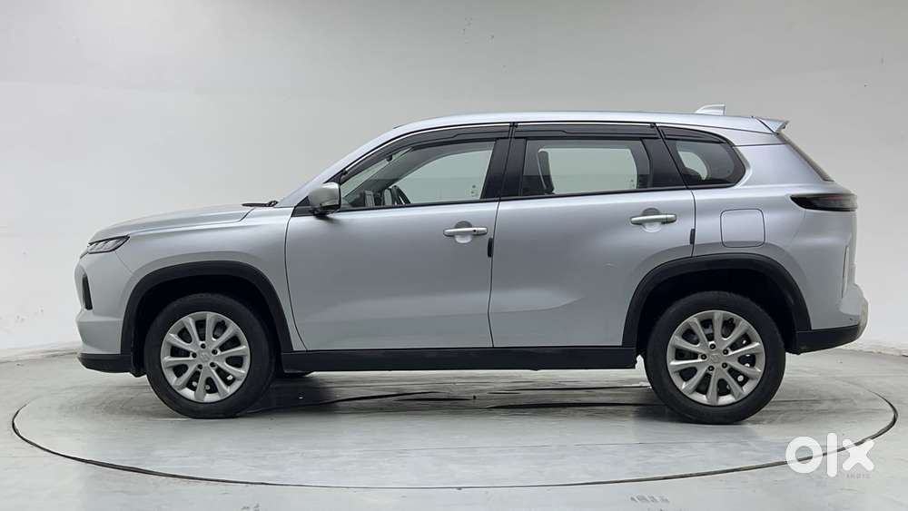 Maruti Suzuki Grand Vitara 1.5 Delta Smart Hybrid At, 2024, Petrol