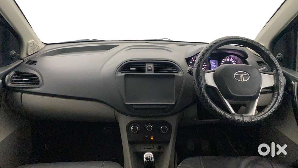 Tata Tiago 1.2 Revotron Xm, 2017, Petrol