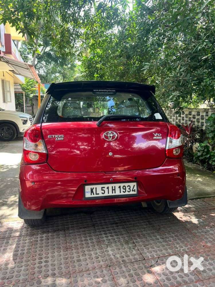 Toyota Etios Liva 1.4 Vd Dual Tone, 2017, Diesel