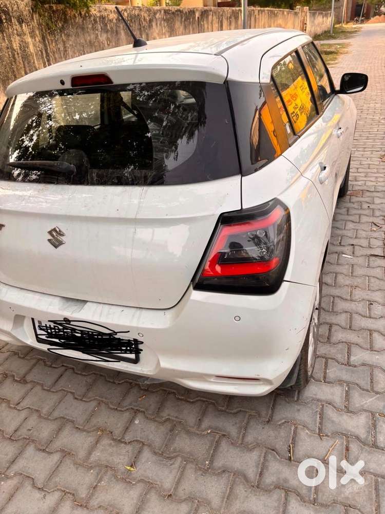 Maruti Suzuki Swift Zxi 2025