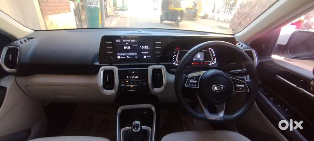 Kia Sonet Petrol 2020