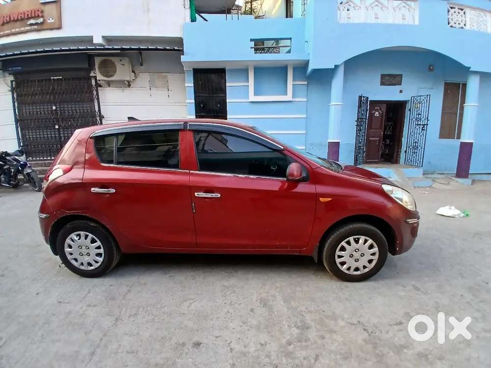 I20 Megna 2011 Model Petrol Variant