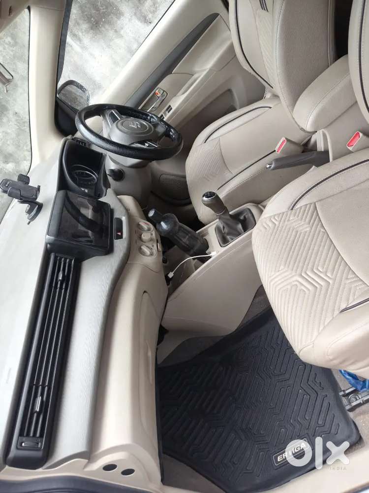 Maruti Suzuki Ertiga 2025 Vxi Cng