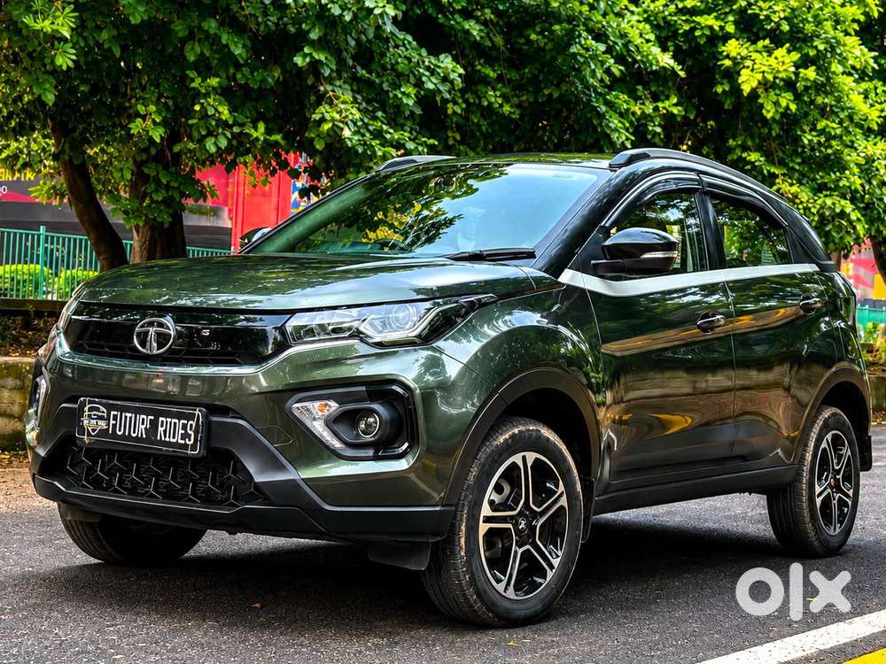 Tata Nexon, 2022, Petrol