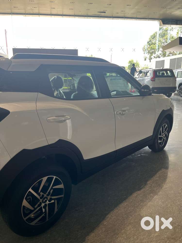 New Car From Mahindra Showroom Xuv 3xo 2026 Diesel