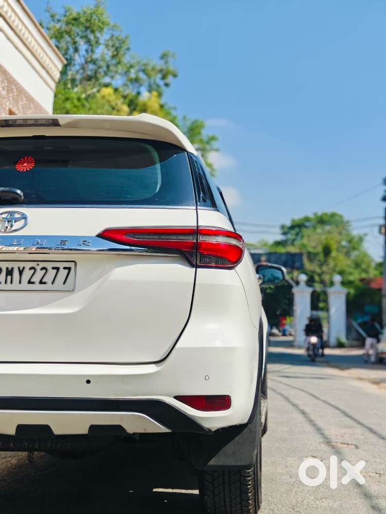 Toyota Fortuner 3.0 4x2 Automatic, 2022, Diesel