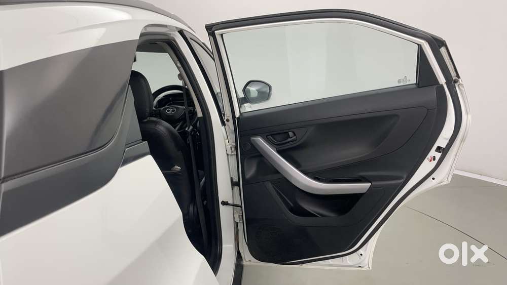 Tata Nexon 1.5 Revotorq Xm Plus (s), 2022, Diesel