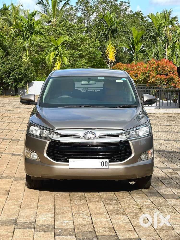 Toyota Innova Crysta Diesel 2019