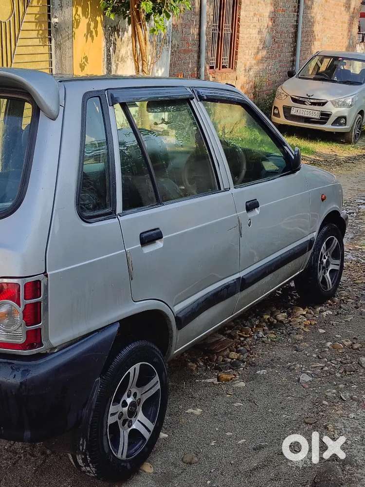Maruti Suzuki 800 2014