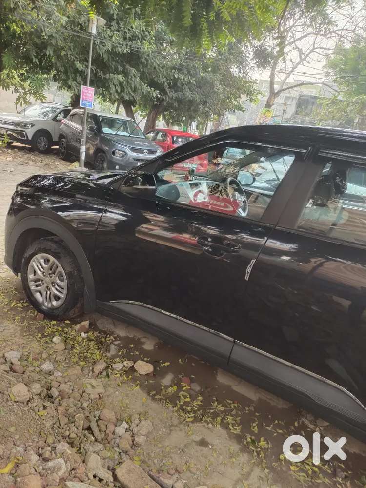 Kia Carens Brand New Model First Owner