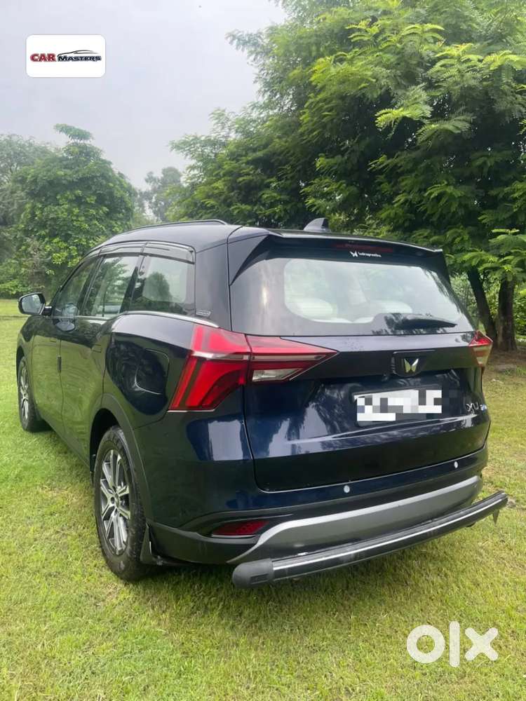 Mahindra Xuv700 2.0 Ax 7 Petrol At Str, 2023, Petrol