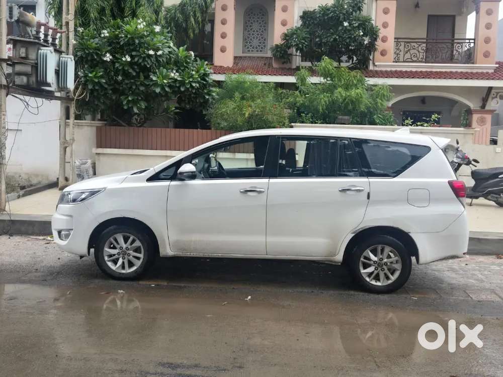 Toyota Innova Crysta Vx 2017