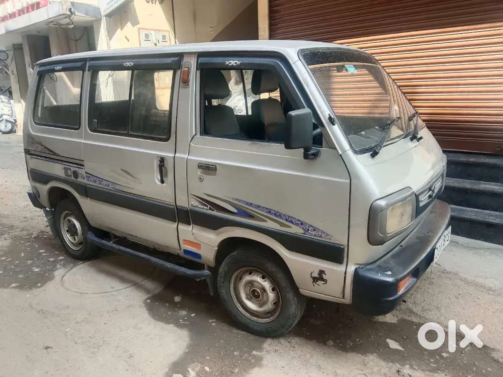 Maruti Suzuki Omni 2010