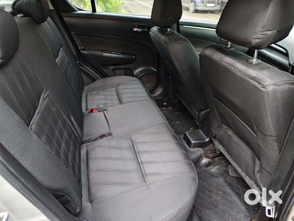 Maruti Suzuki Swift Vxi 1.2 Abs Bs-iv, 2012, Petrol