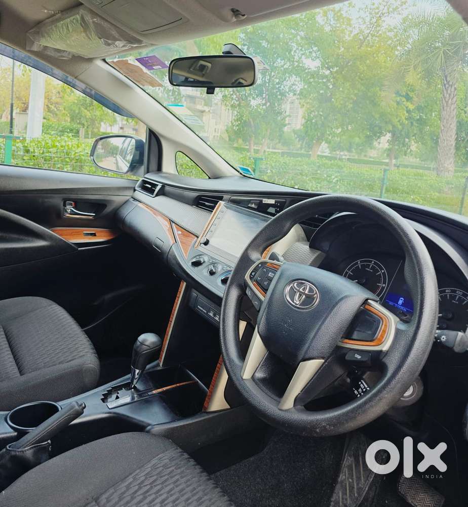 Toyota Innova Crysta [2020-ongoing] 2.4 Gx At 7 Str, 2021, Diesel