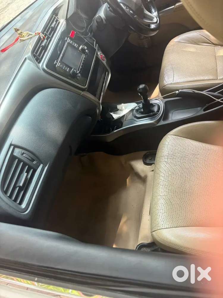 Honda City Zx 2016 Km Driven