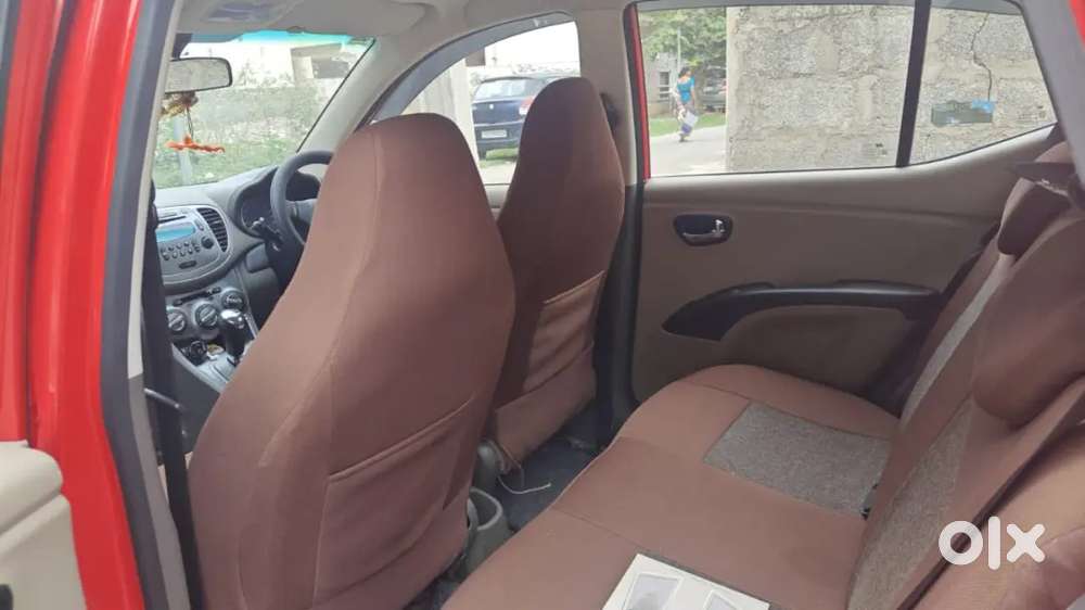 Banker Used Hyundai I10 Sportz Automatic