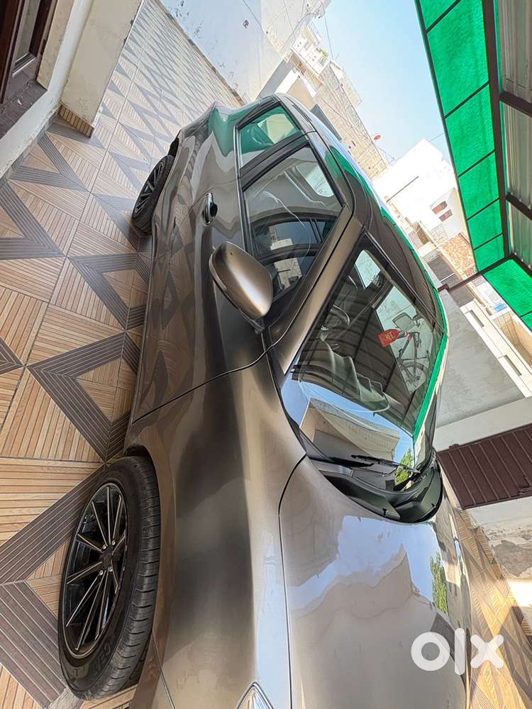 Maruti Suzuki Swift 2021