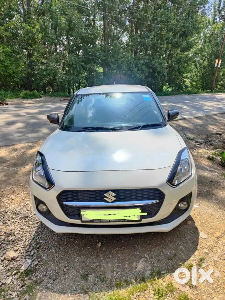 Maruti Suzuki Swift 2024 Petrol 30000 Km Driven