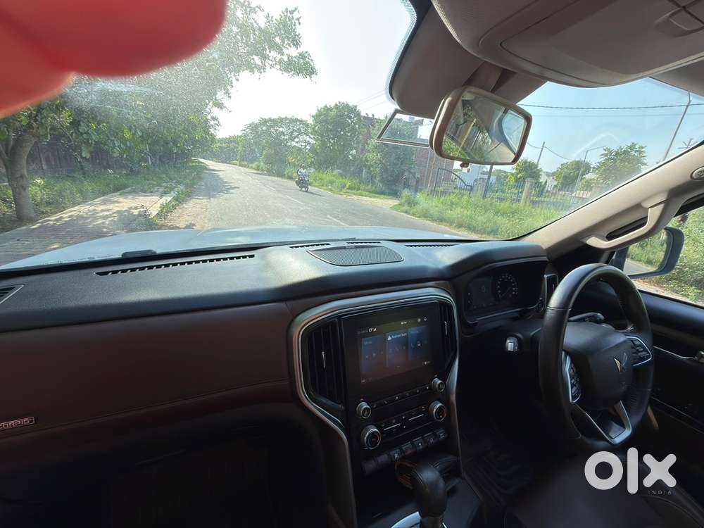 Mahindra Scorpio-n Diesel Z8 Top Model