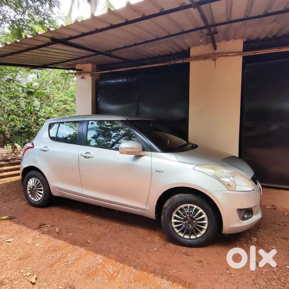 Maruti Suzuki Swift 2011 Petrol 74500 Km Driven