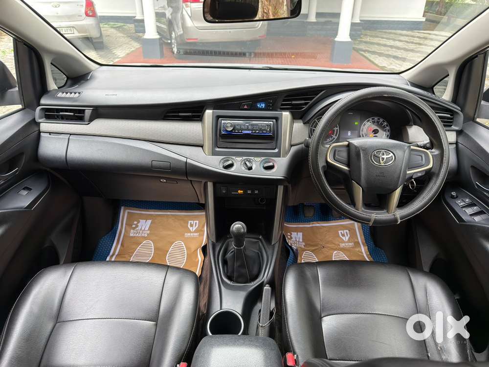Toyota Innova Crysta 2017