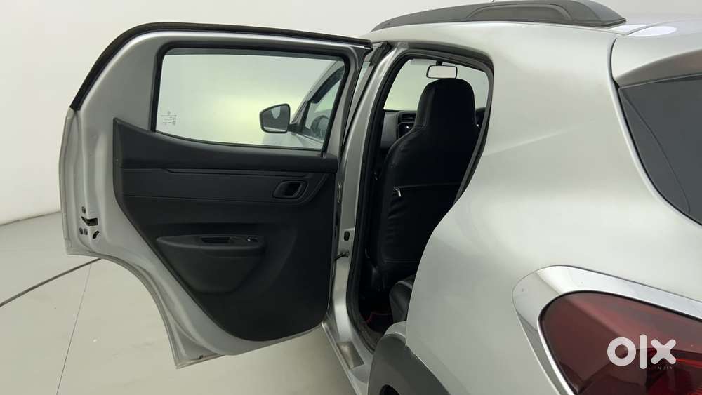Renault Kwid 2019-ongoing 1.0 Rxt Amt (o), 2020, Petrol